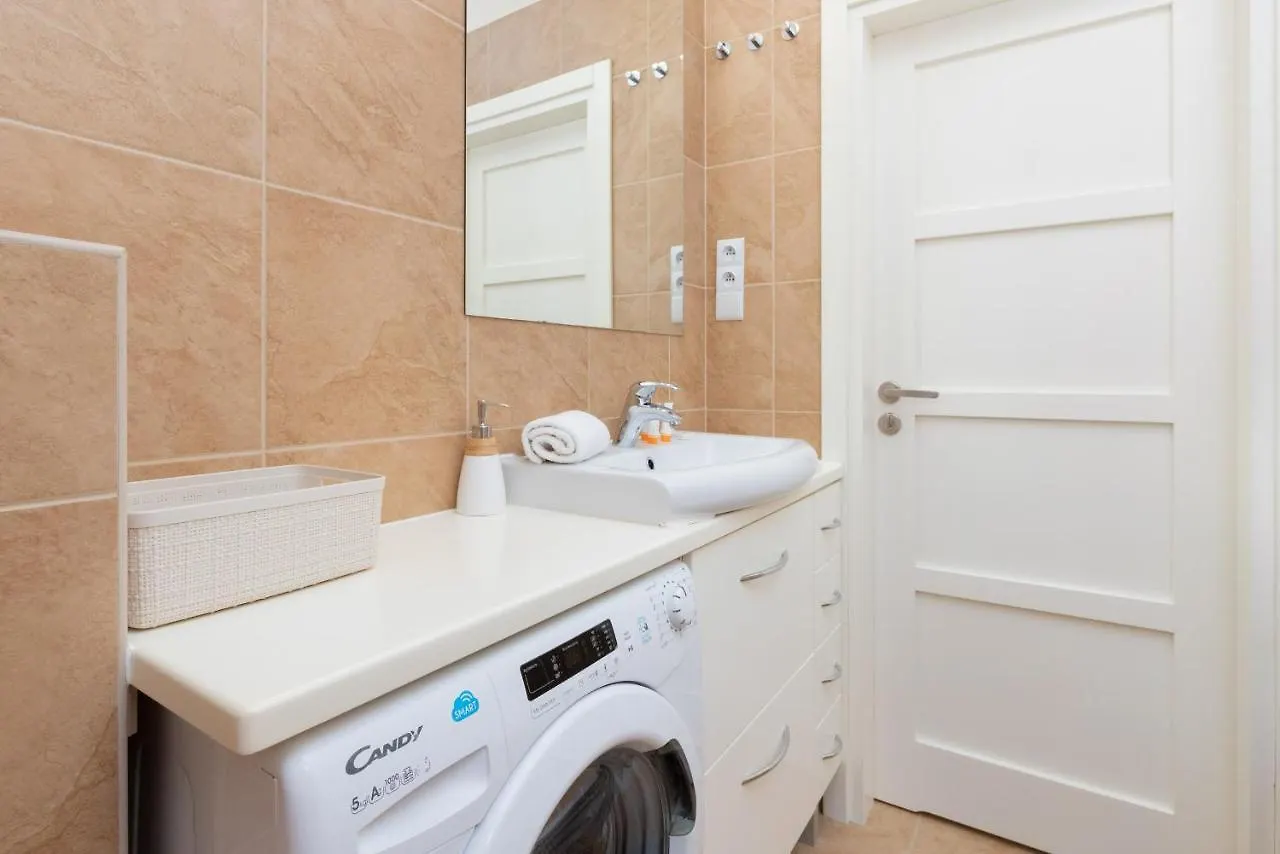 Remote Work Friendly Apartment With 1 Bedroom In Gdansk-Wrzeszcz By Noclegi Renters